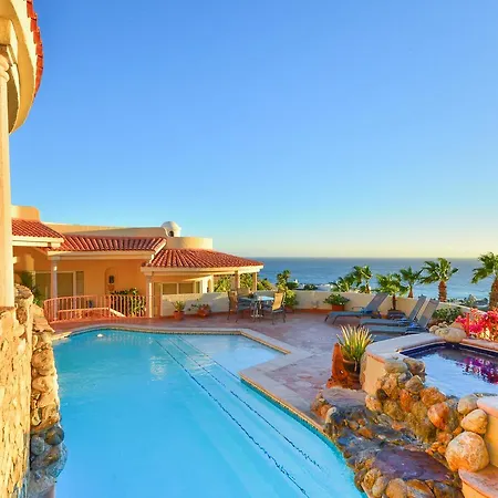 Family Vacation With Ocean Views At Villa Lorena